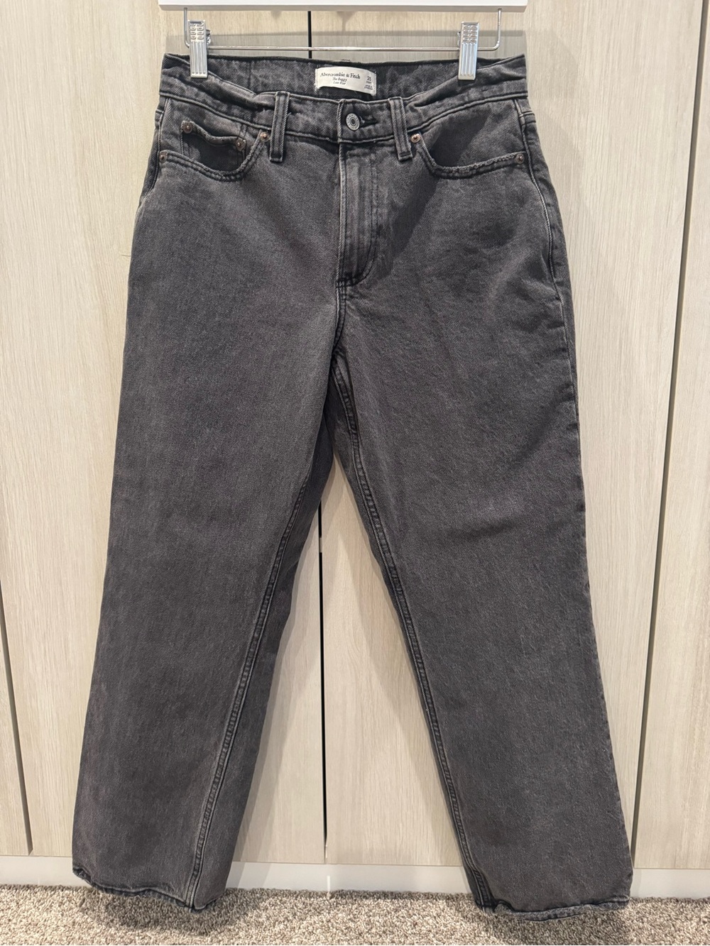 Abercrombie & Fitch Washed Black Relaxed Jeans Sz 25